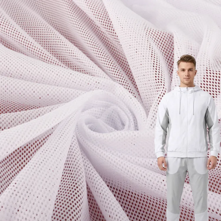 Tissu maillé extérieur respirant pour les applications de performances exigeantes