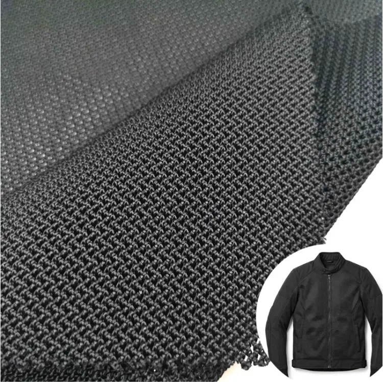 Tissu en maille de nylon durable.