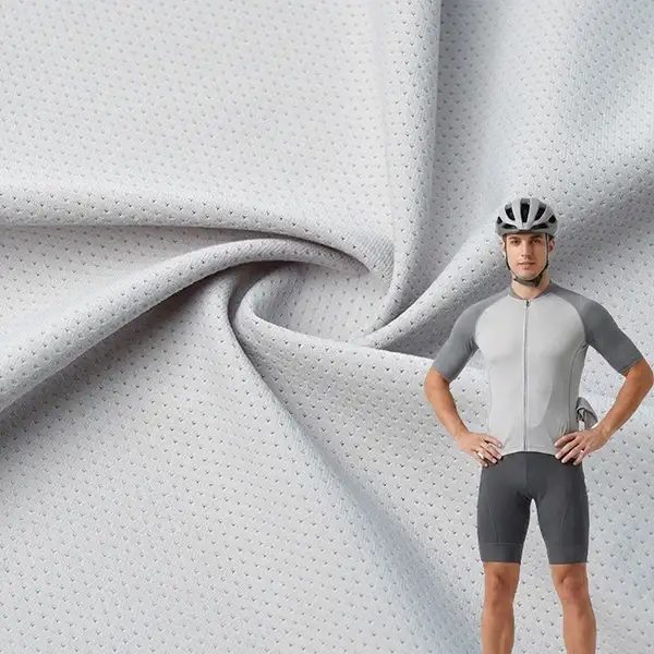 Tissu en maille de protection UV